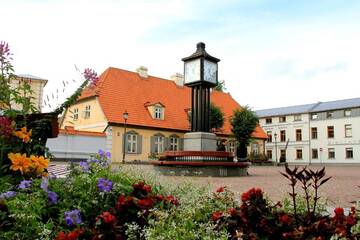 Фото номера Апартаменты с 2 спальнями Апартаменты Apartment in the very centre of Ventspils г. Вентспилс 41