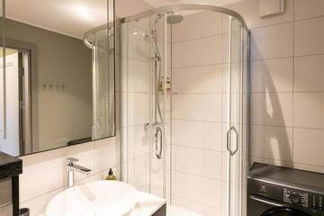 Фото номера Апартаменты с балконом Апартаменты Brand New, Family-friendly with a great location - Moon Apartment г. Вентспилс 78