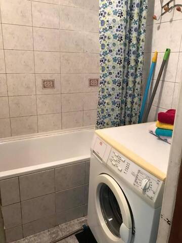 Фото номера Апартаменты с 2 спальнями Апартаменты Spacious Apartment at Inzinieru г. Вентспилс 11