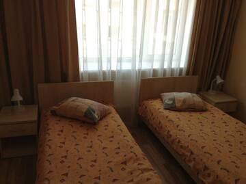 Фото номера Трехместный номер Отель Olimpiska Centra Ventspils Hotel г. Вентспилс 2